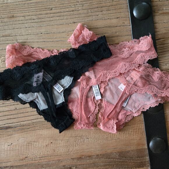 Victoria's Secret Dream Angels Lace, Mesh and Smooth Thong Bundle Sz M New 3pc - Picture 3 of 5